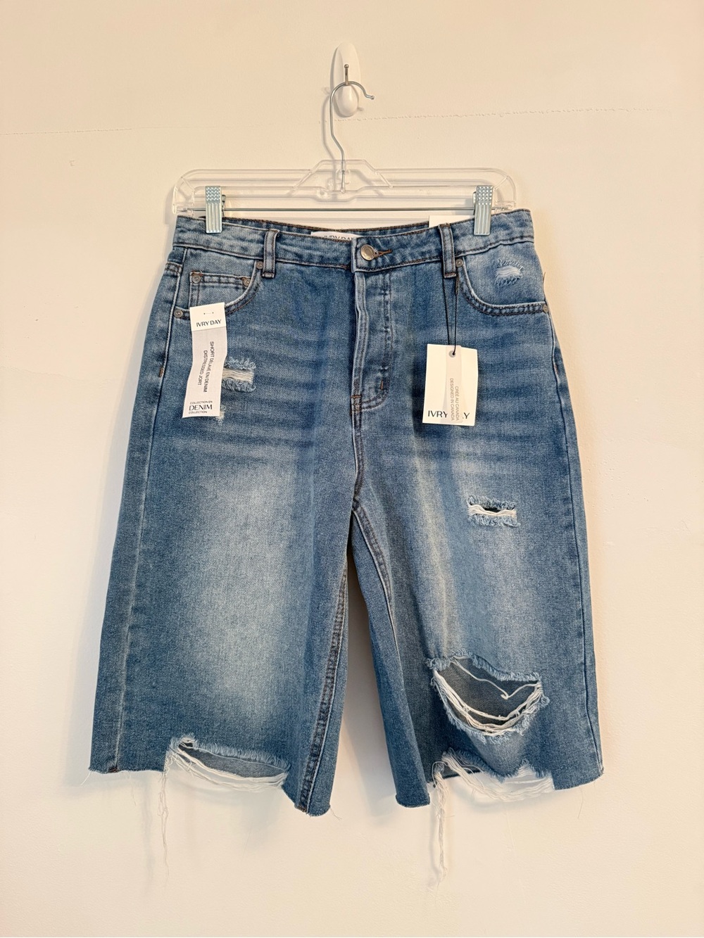 IVRY Day | Distressed Denim Bermuda Jort - Blue